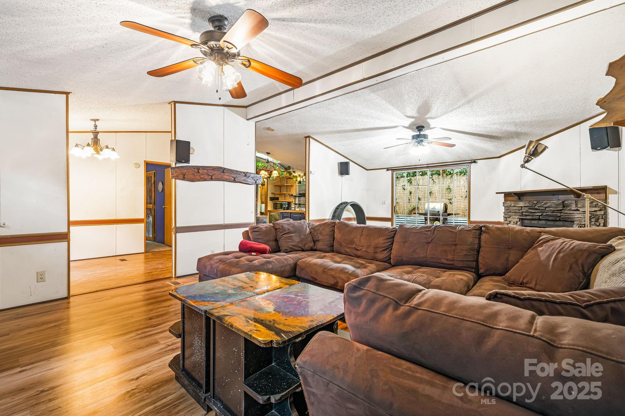 15 Robin Lane Asheville NC 28806