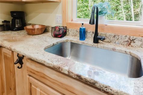 241 Golden Hawk Drive Bryson City NC 28713