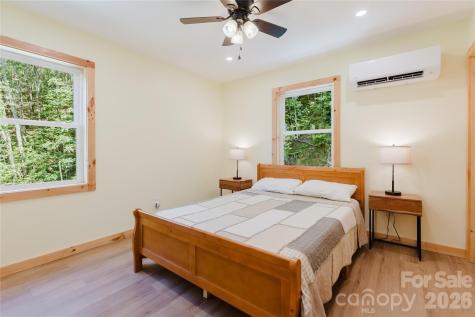 241 Golden Hawk Drive Bryson City NC 28713