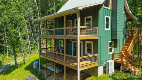 241 Golden Hawk Drive Bryson City NC 28713