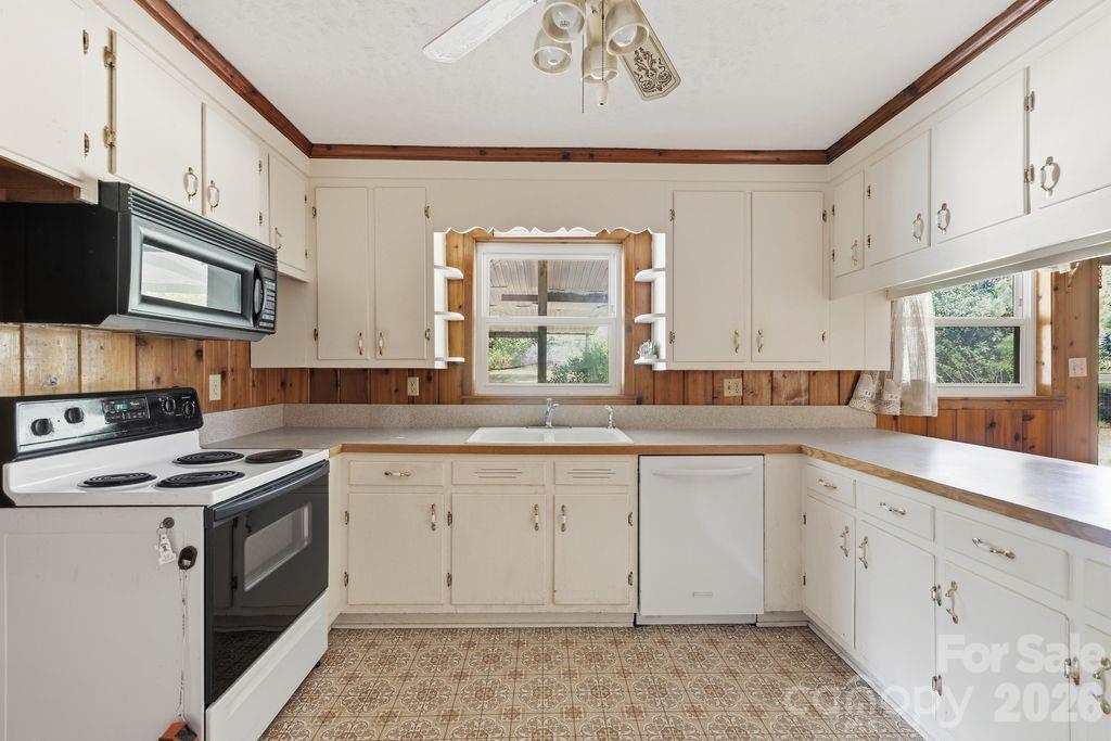 4108 Terry Terrace Matthews NC 28105