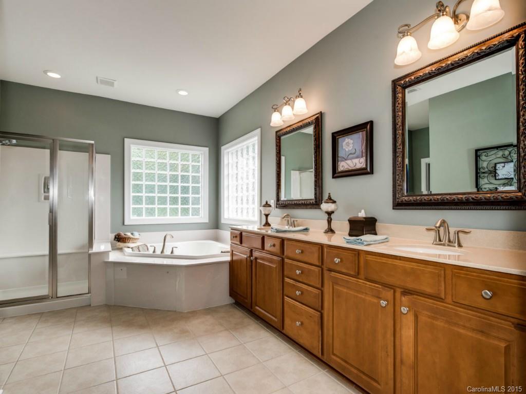 11614 Dillion Court Charlotte NC 28277