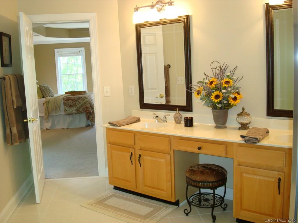 7102 Weddington Brook Drive Matthews NC 28104