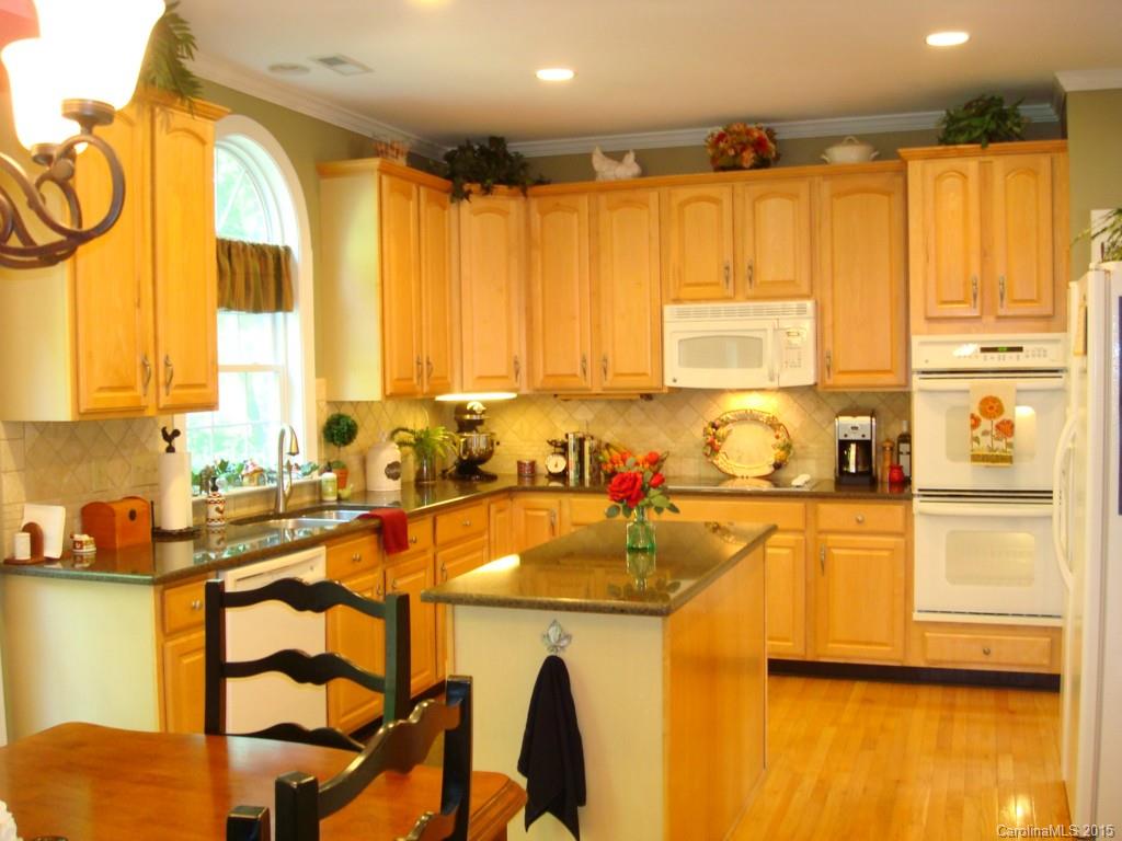 7102 Weddington Brook Drive Matthews NC 28104