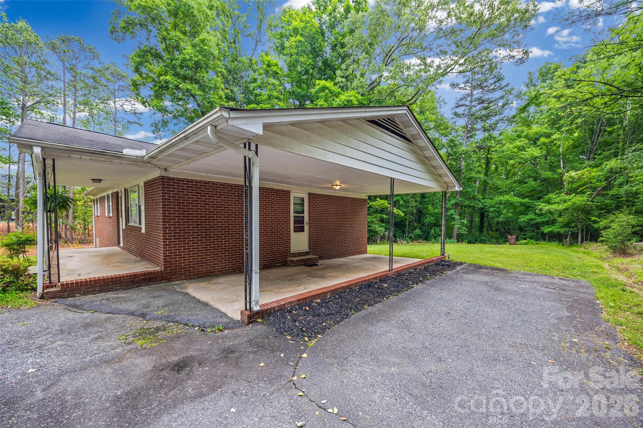 2380 Dixon Road Belmont NC 28012