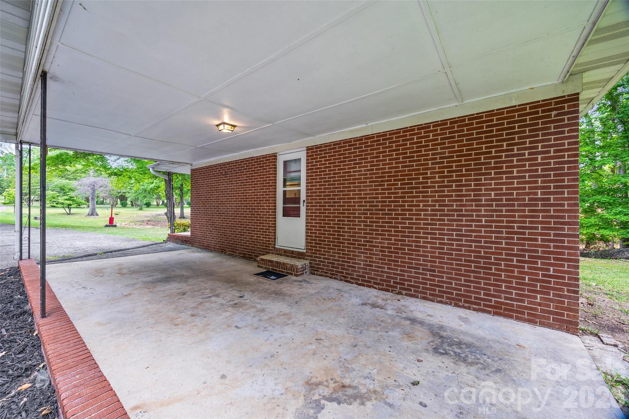 2380 Dixon Road Belmont NC 28012