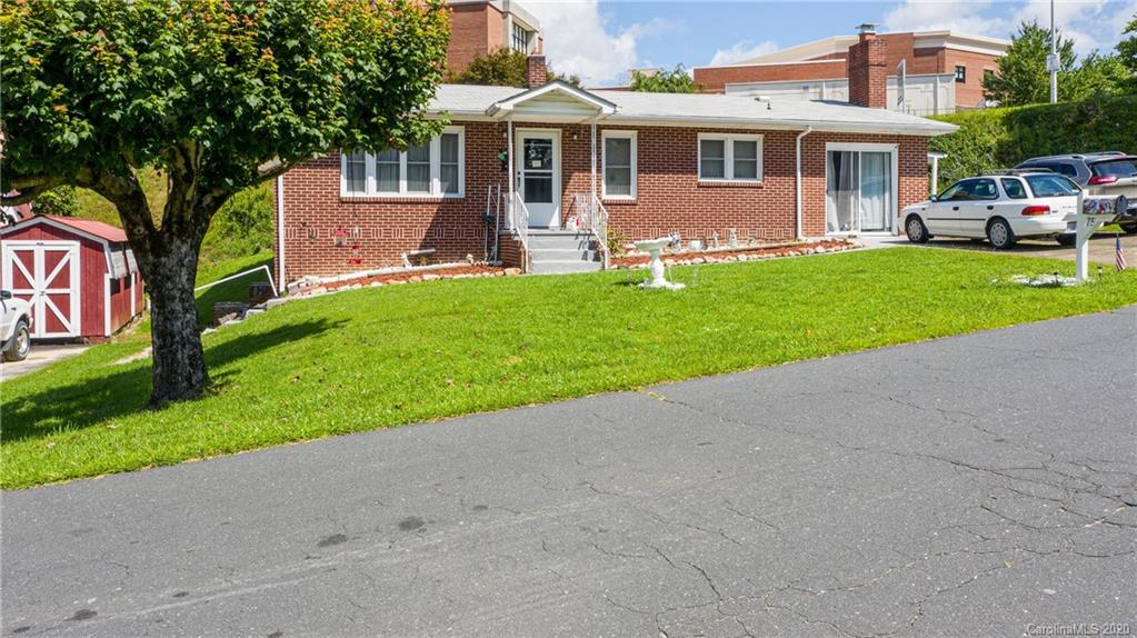 75 Broad Street Spruce Pine NC 28777