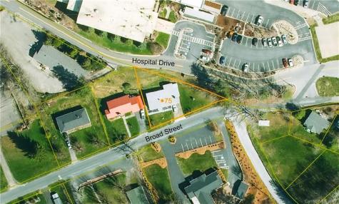 75 Broad Street Spruce Pine NC 28777