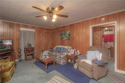 75 Broad Street Spruce Pine NC 28777