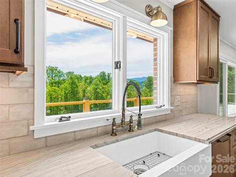195 Red Bird Road Spruce Pine NC 28777