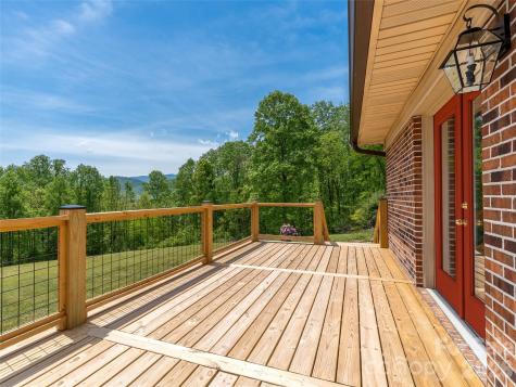 195 Red Bird Road Spruce Pine NC 28777