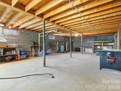 195 Red Bird Road Spruce Pine NC 28777