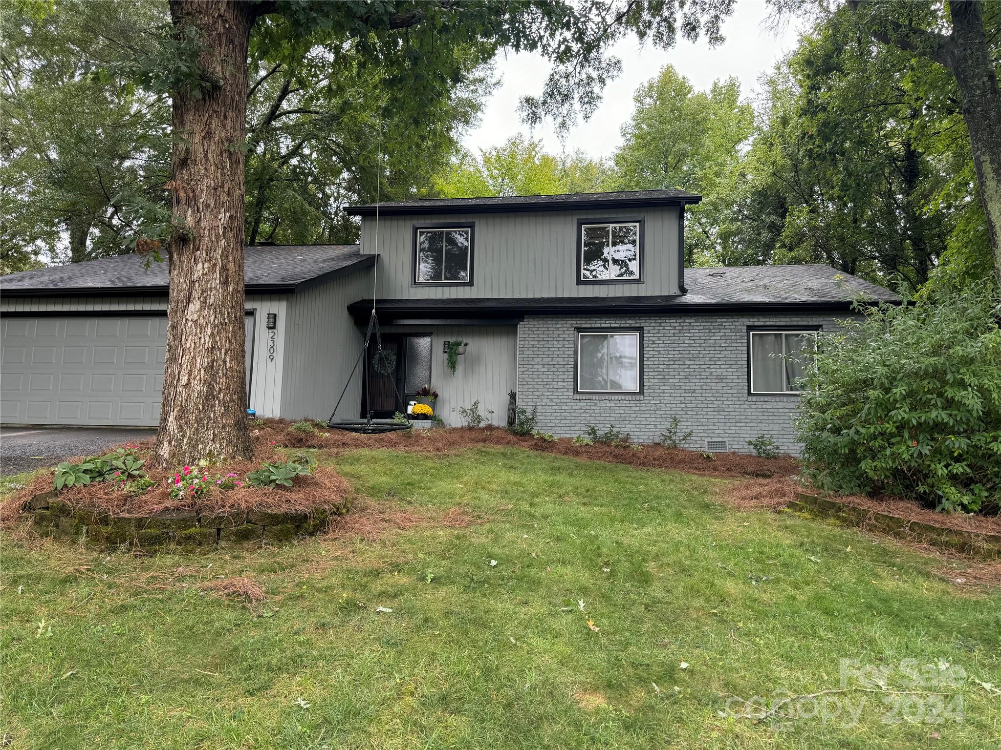 2309 Lynbridge Drive Charlotte NC 28270