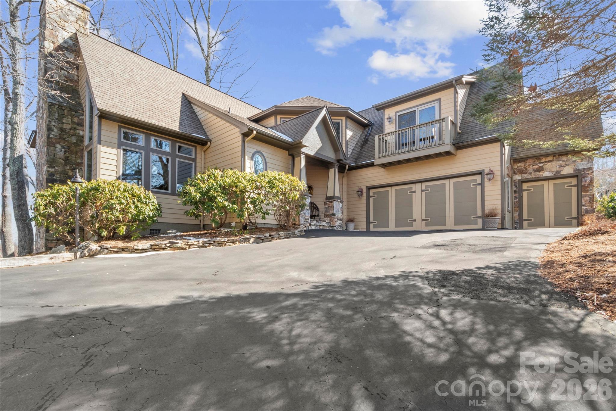 456 Spring House Drive Burnsville NC 28714