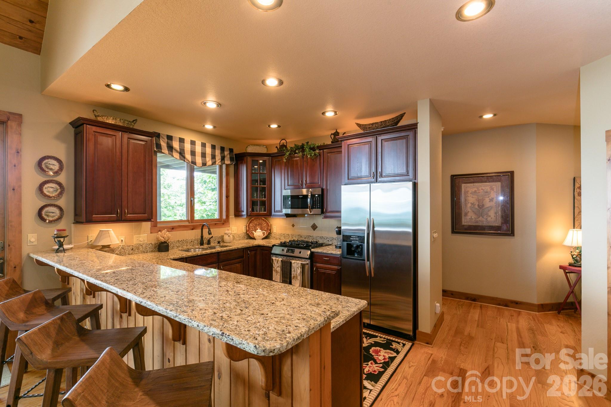 456 Spring House Drive Burnsville NC 28714