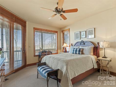 456 Spring House Drive Burnsville NC 28714