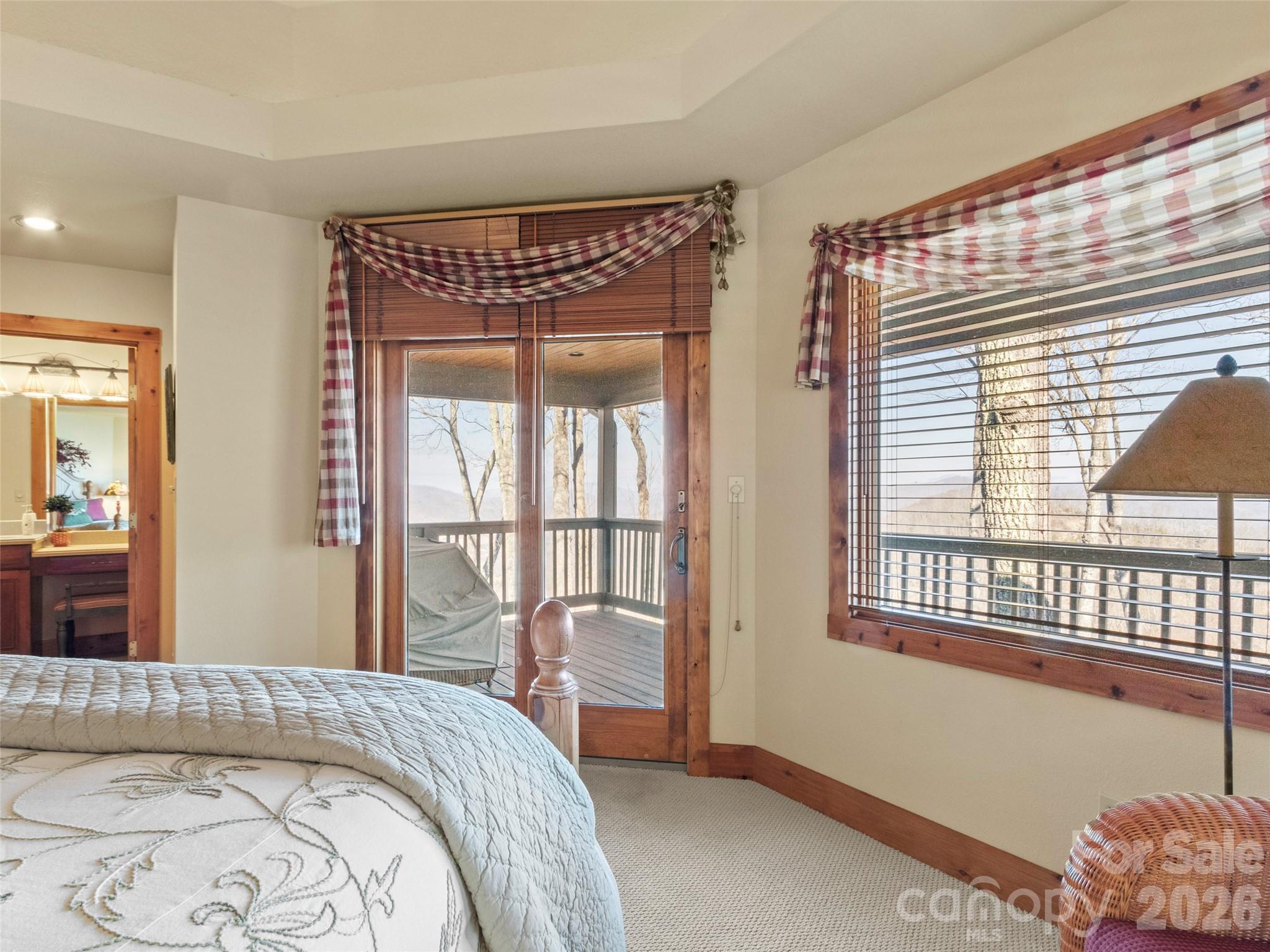 456 Spring House Drive Burnsville NC 28714