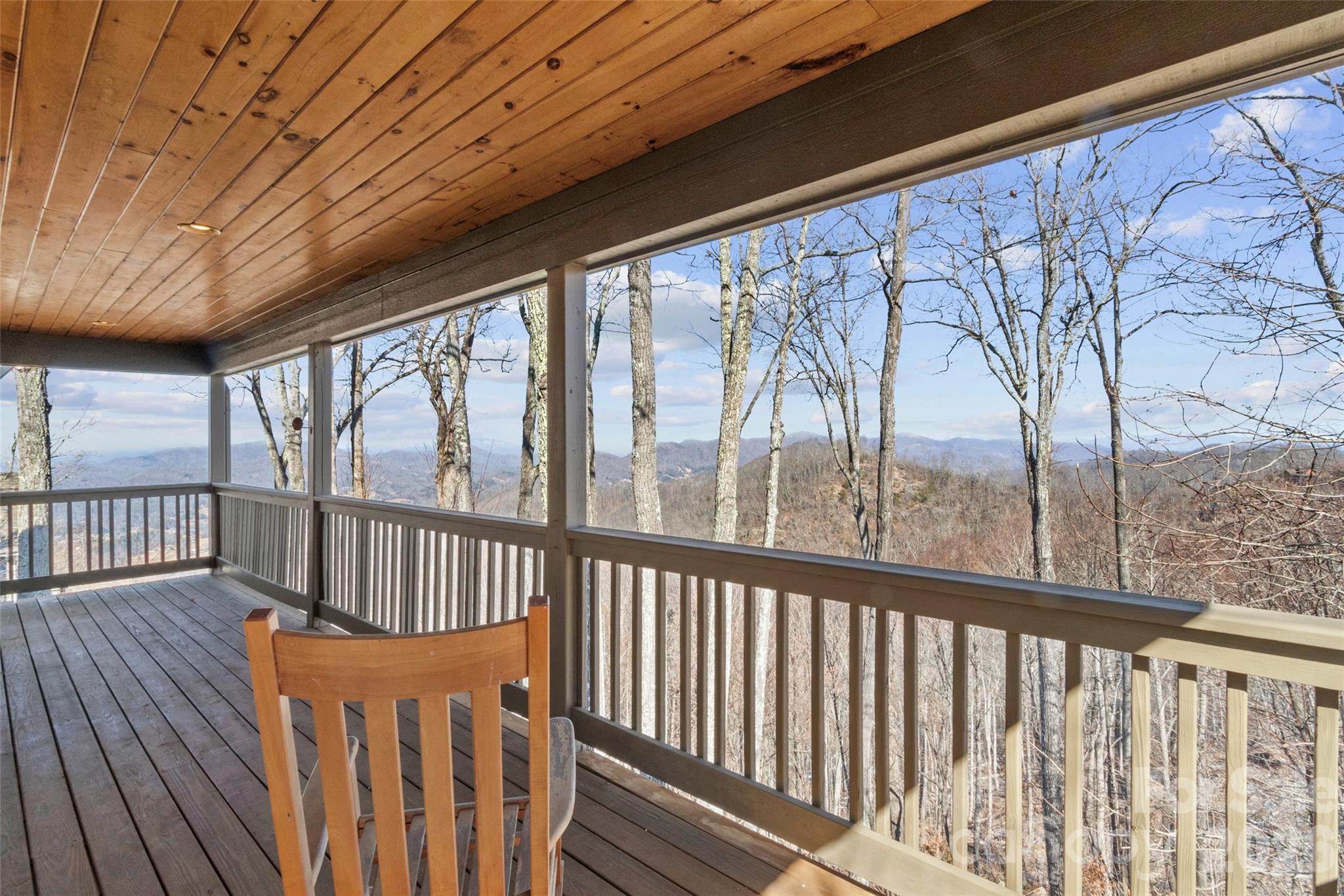 456 Spring House Drive Burnsville NC 28714