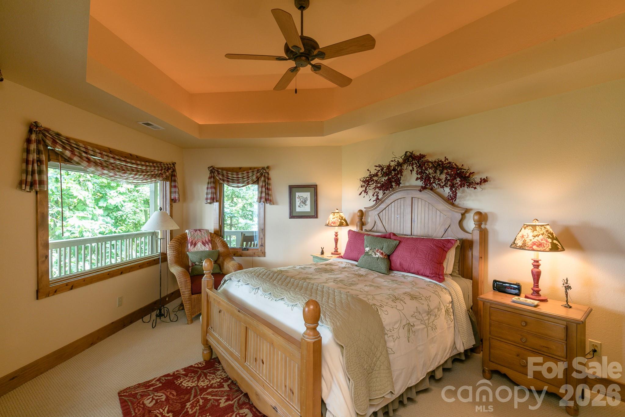 456 Spring House Drive Burnsville NC 28714
