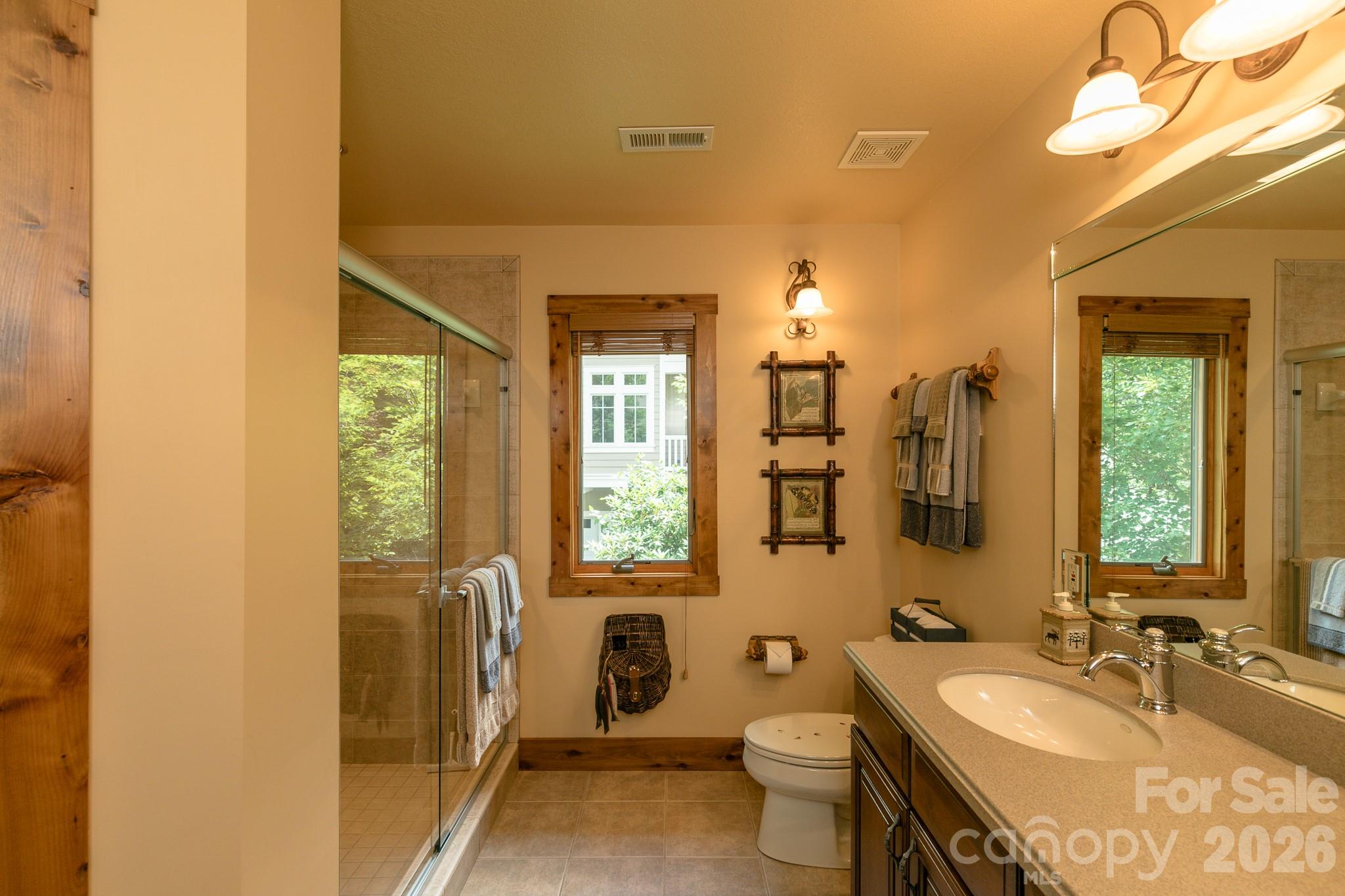 456 Spring House Drive Burnsville NC 28714