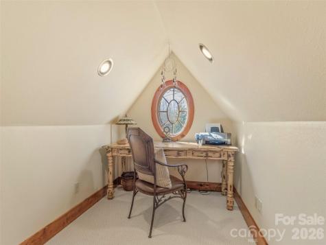 456 Spring House Drive Burnsville NC 28714
