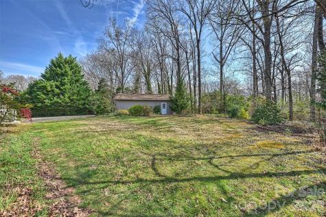 9436 Glen Brook Drive Charlotte NC 28215
