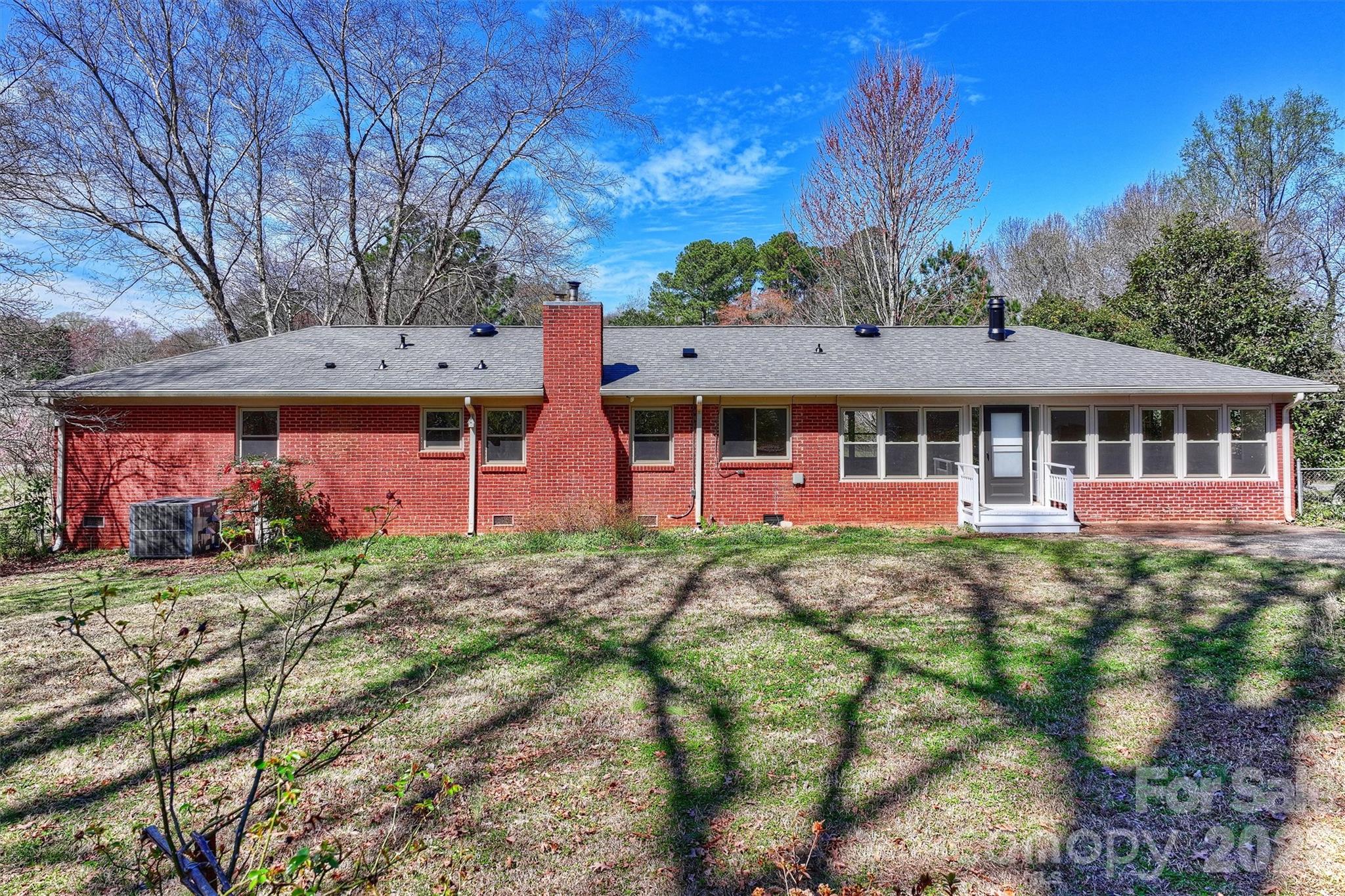 9436 Glen Brook Drive Charlotte NC 28215
