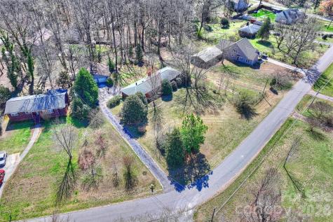 9436 Glen Brook Drive Charlotte NC 28215