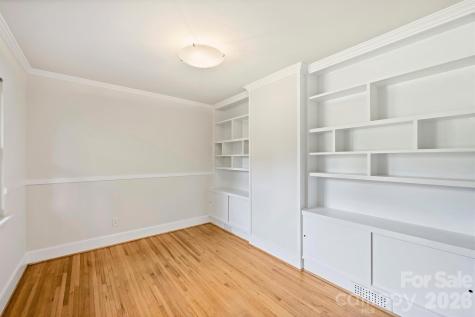 9436 Glen Brook Drive Charlotte NC 28215