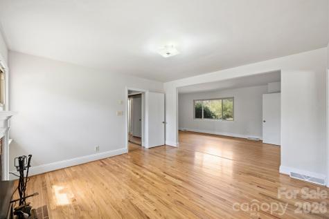 9436 Glen Brook Drive Charlotte NC 28215