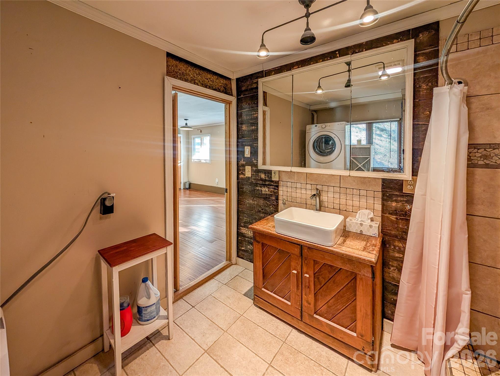 65 Happy Hollow Road Green Mountain NC 28740