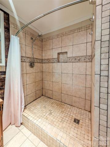 65 Happy Hollow Road Green Mountain NC 28740