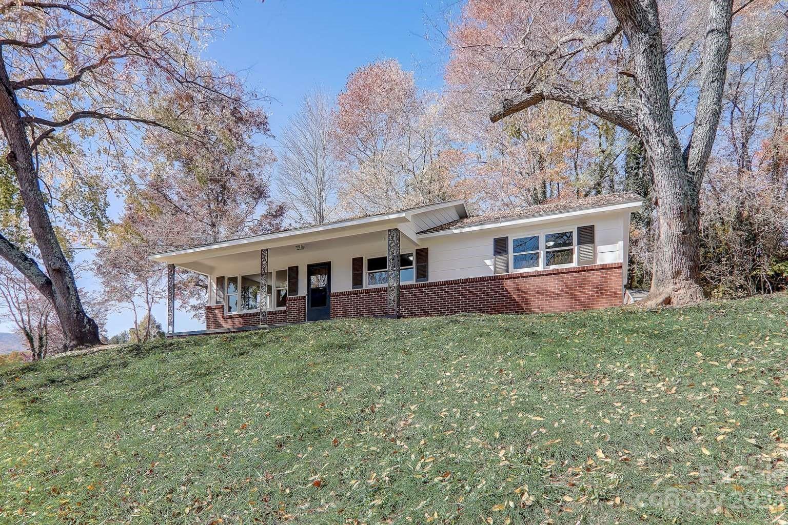 216 Morning Drive Waynesville NC 28786