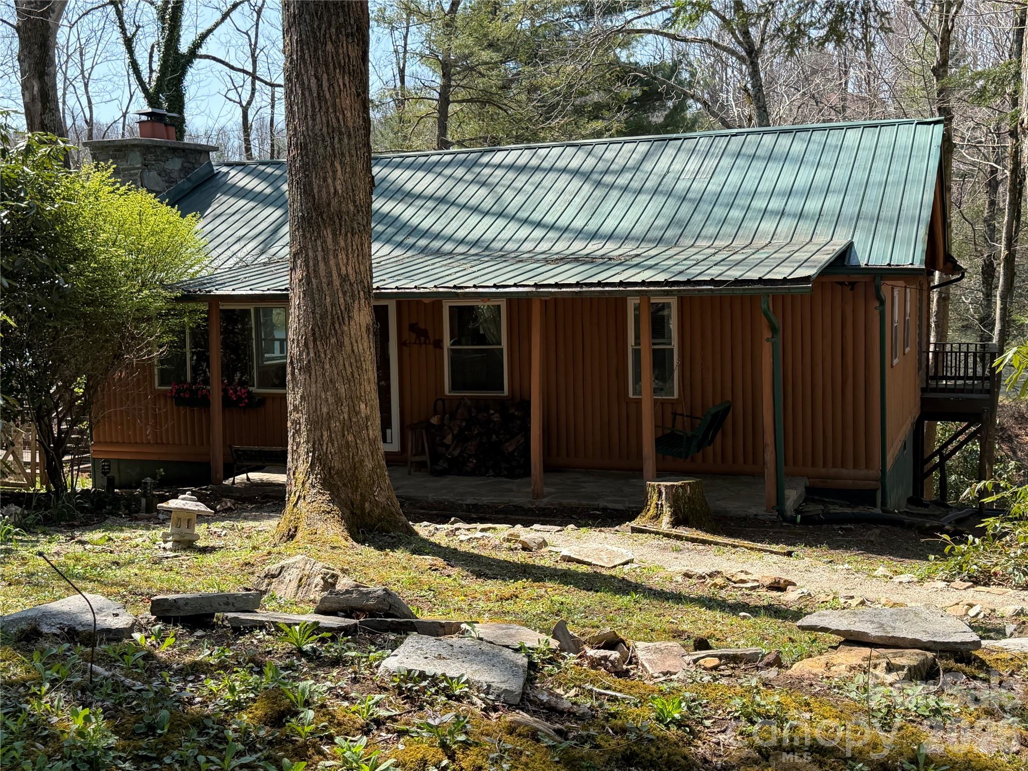 1359 Chestnut Grove Road Spruce Pine NC 28777