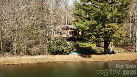 1359 Chestnut Grove Road Spruce Pine NC 28777