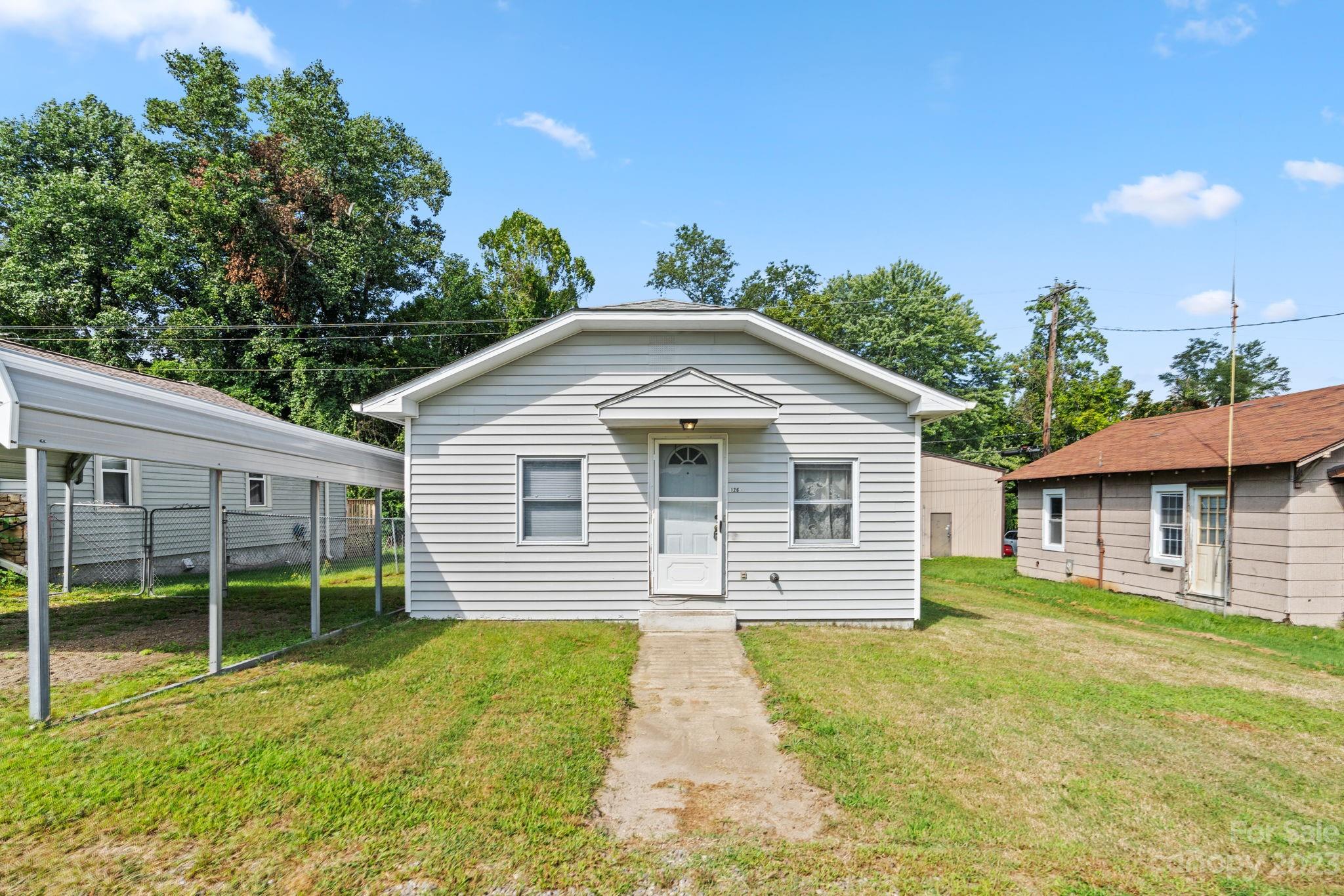 126 Central Avenue Swannanoa NC 28778