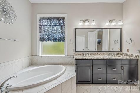 14503 Crest Court Charlotte NC 28278