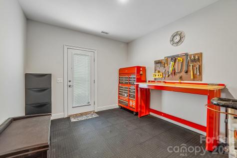 14503 Crest Court Charlotte NC 28278
