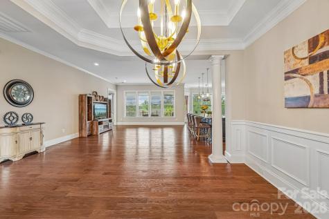 14503 Crest Court Charlotte NC 28278