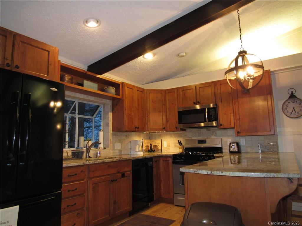 47 Thunderbird Lane Lake Toxaway NC 28747