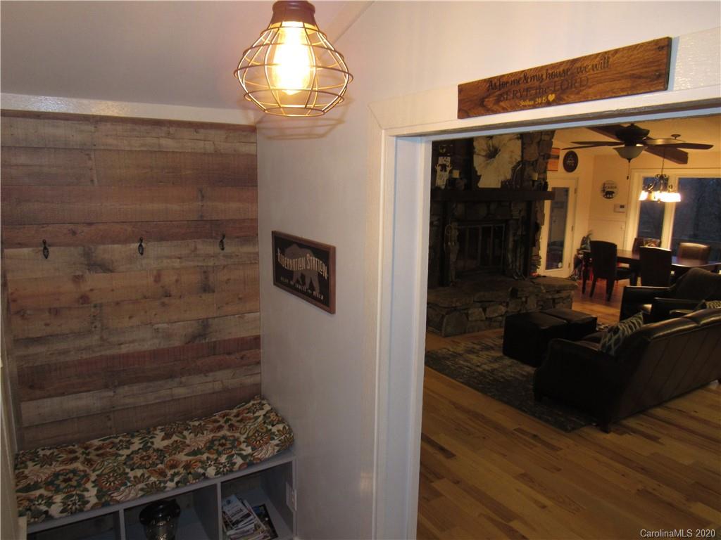 47 Thunderbird Lane Lake Toxaway NC 28747