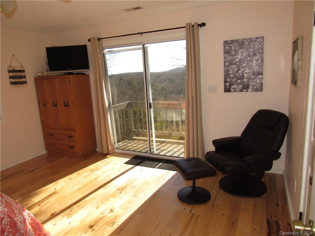 47 Thunderbird Lane Lake Toxaway NC 28747