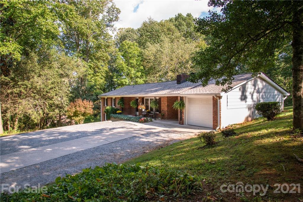 61 Spring Cove Drive Brevard NC 28712