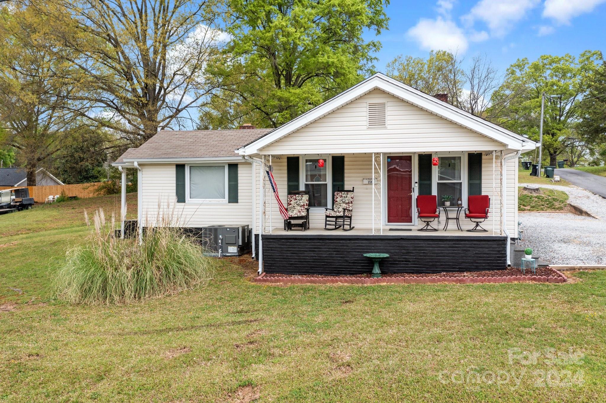 199 Long Avenue NE Concord NC 28025