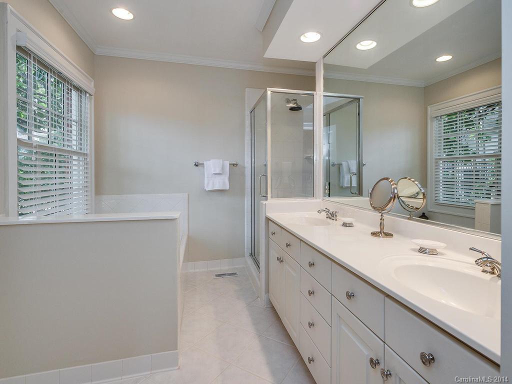 226 Tranquil Avenue Charlotte NC 28209