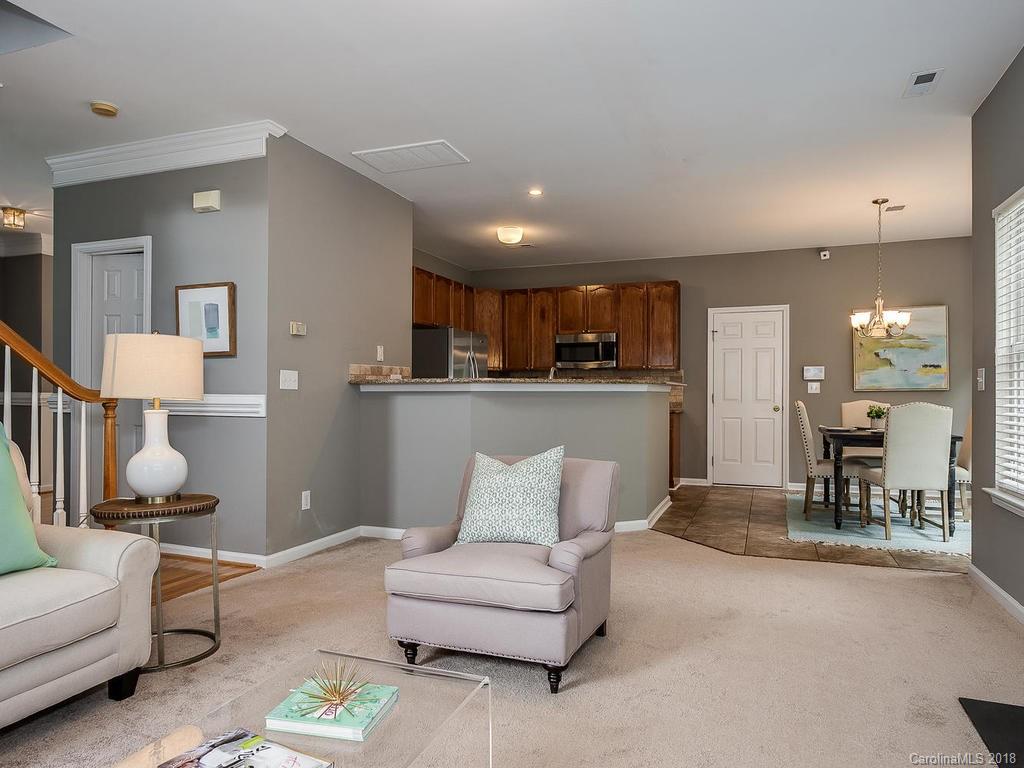 13738 Bluffton Court Pineville NC 28134