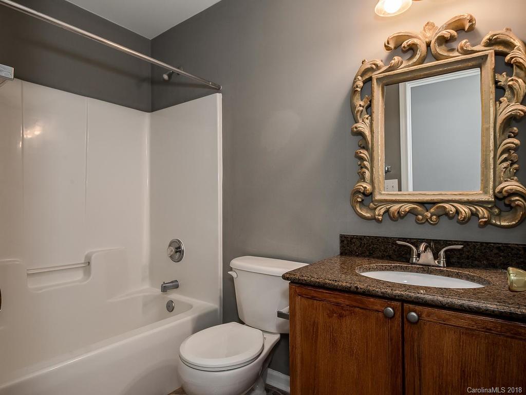 13738 Bluffton Court Pineville NC 28134