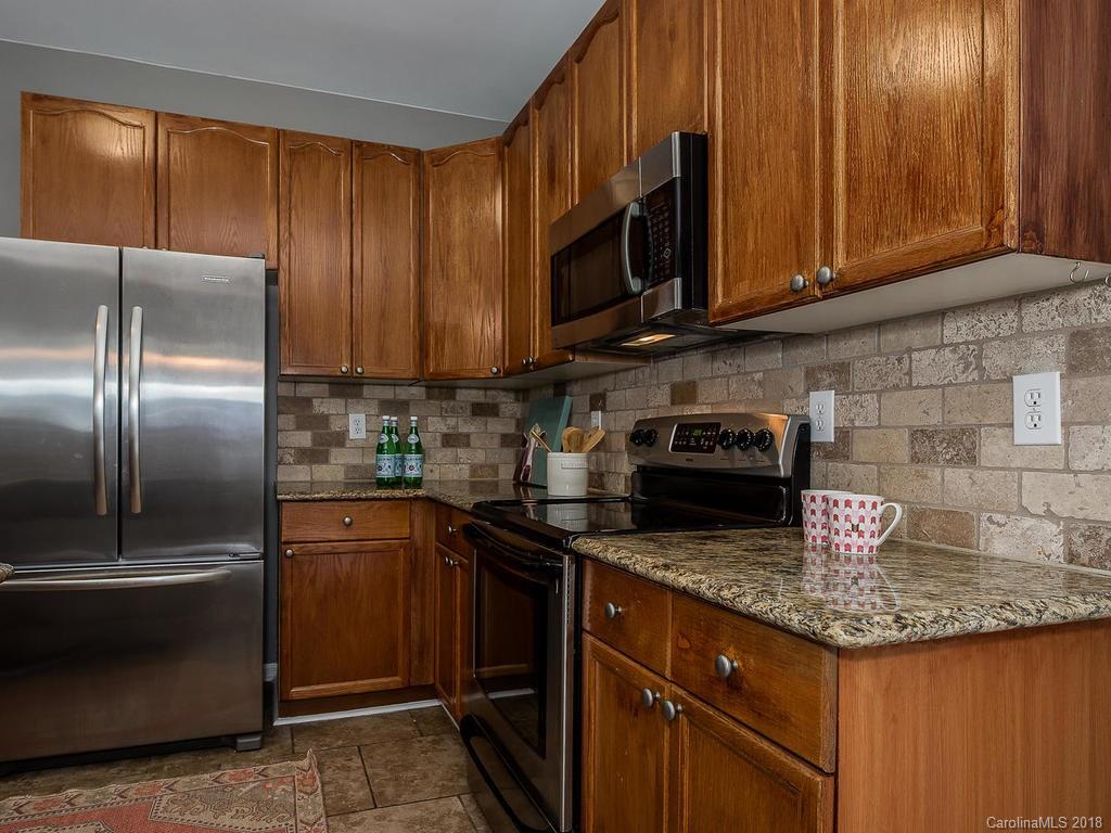 13738 Bluffton Court Pineville NC 28134