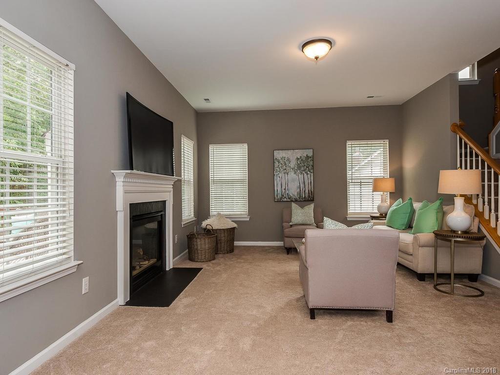 13738 Bluffton Court Pineville NC 28134