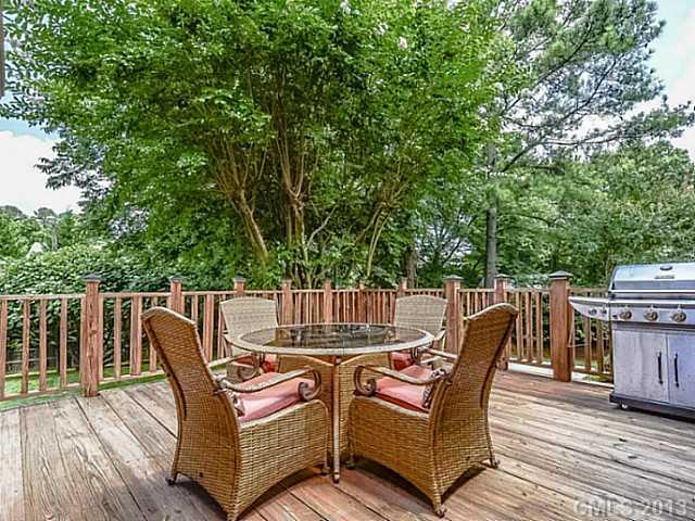 7613 Whistlestop Road Charlotte NC 28210